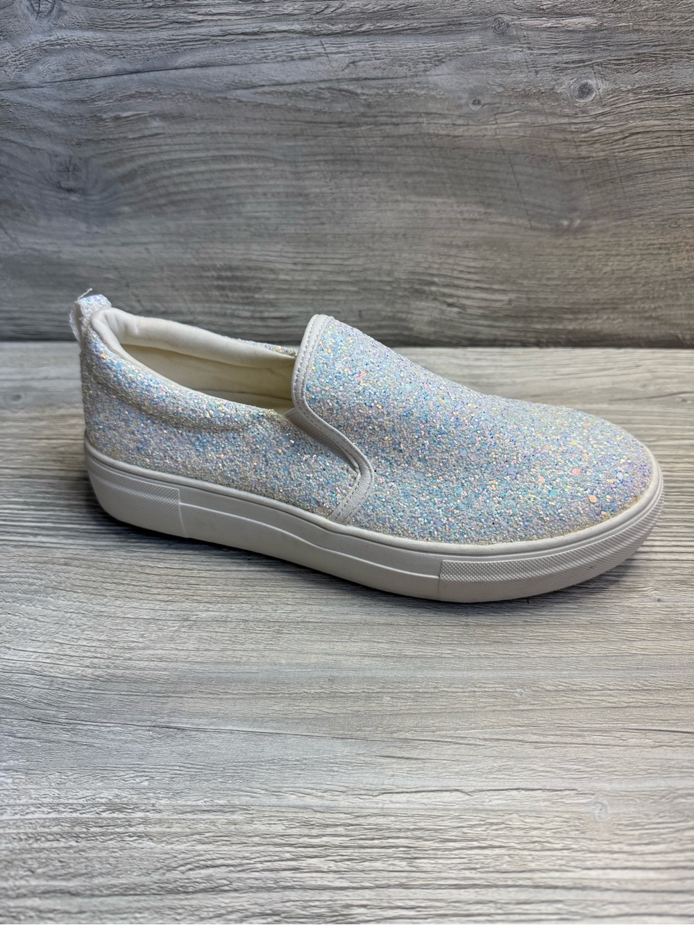 Glitter Slip-On sneakers Shoes - White Sparkle size 8 j. Adam’s